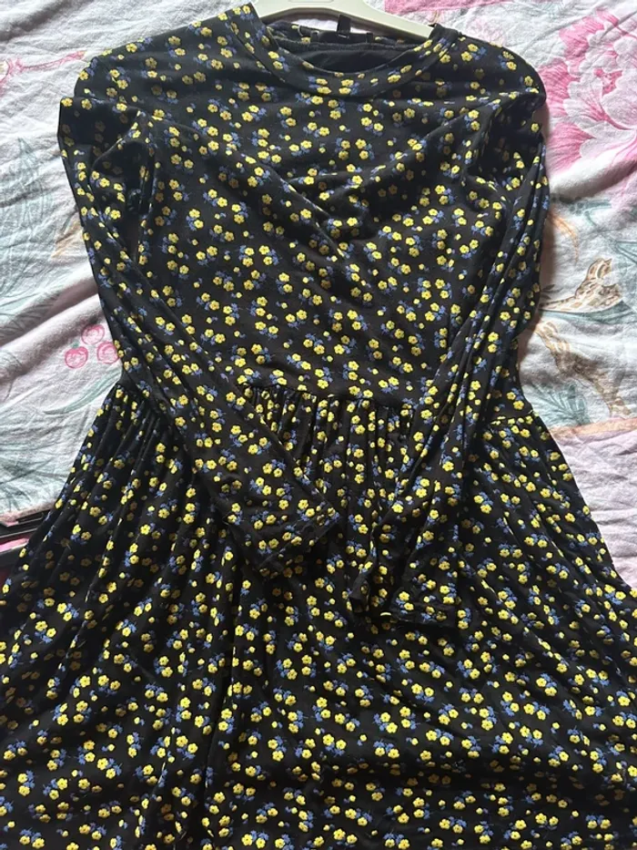 Robe S - photo numéro 2