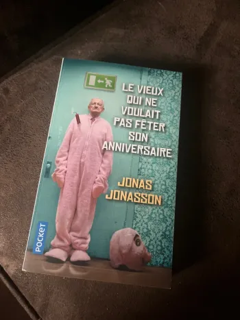 Le vieux qui ne voulait pas fêter son anniversaire