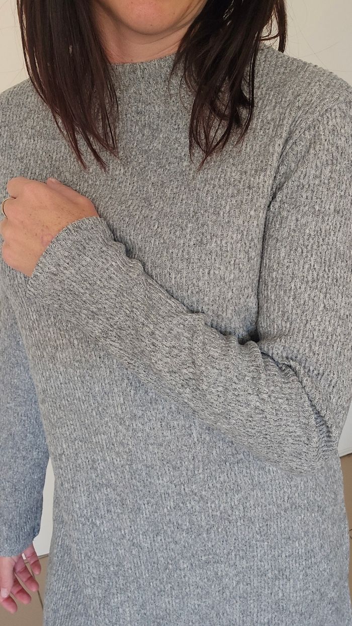 Robe pull kiabi taille 36 - photo numéro 4