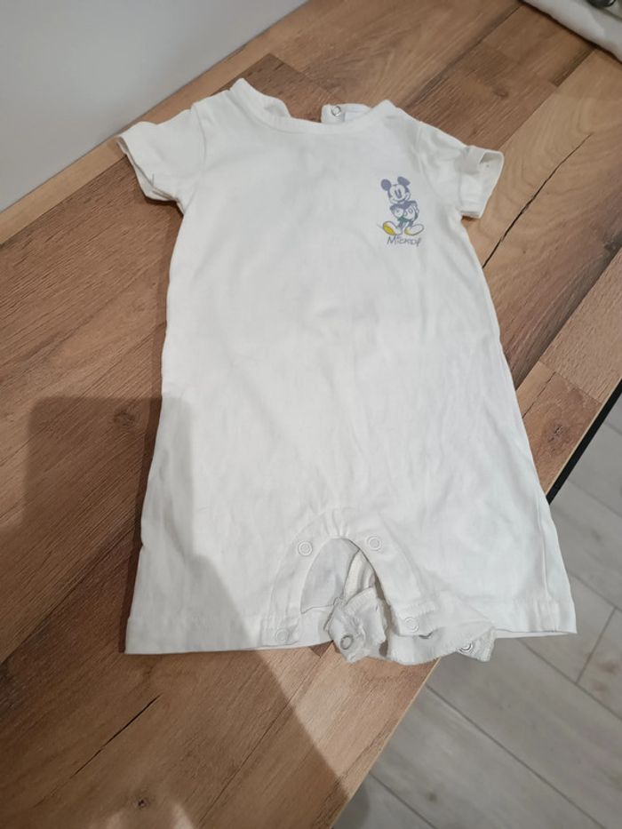 Combinaison été 6 mois