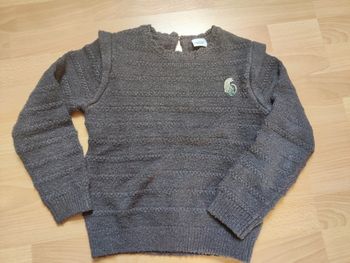 Pull taille 8 ans