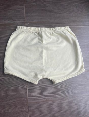 Short 2 ans