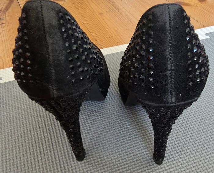 Talons noir 38 - photo numéro 4