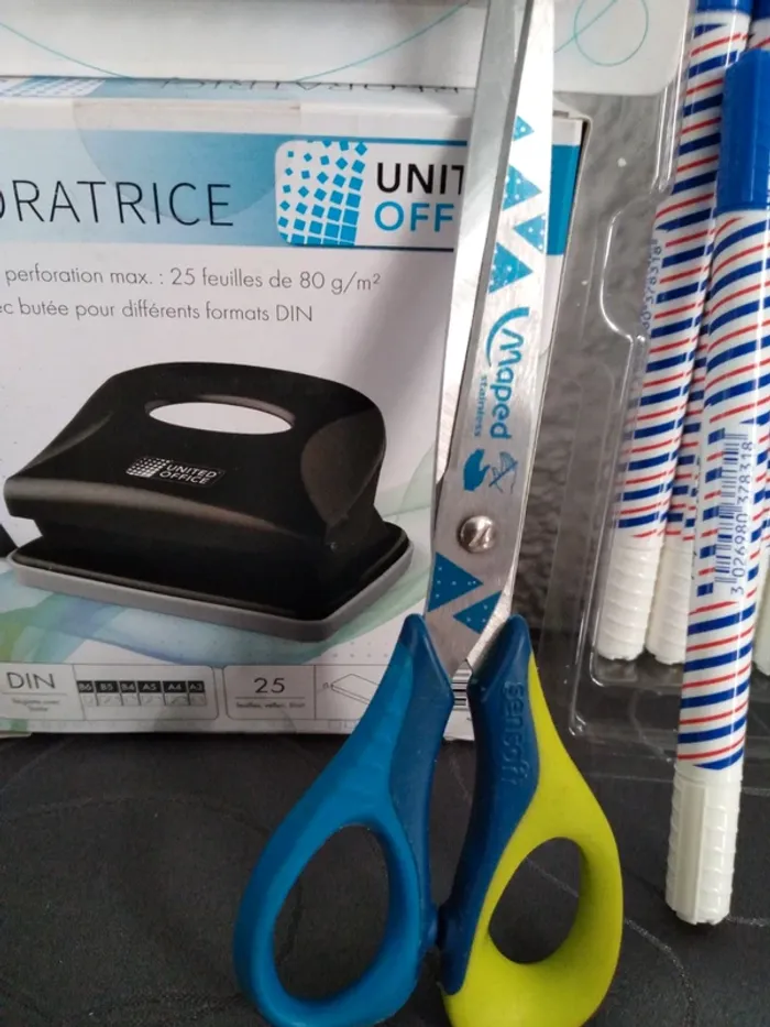 Fournitures scolaires - photo numéro 6