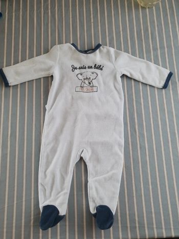 Pyjama taille 6 mois