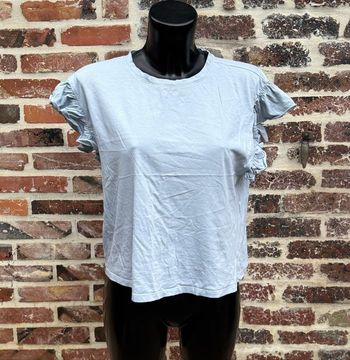 💙 T-shirt à manches volantées – T38 – ZARA 💙