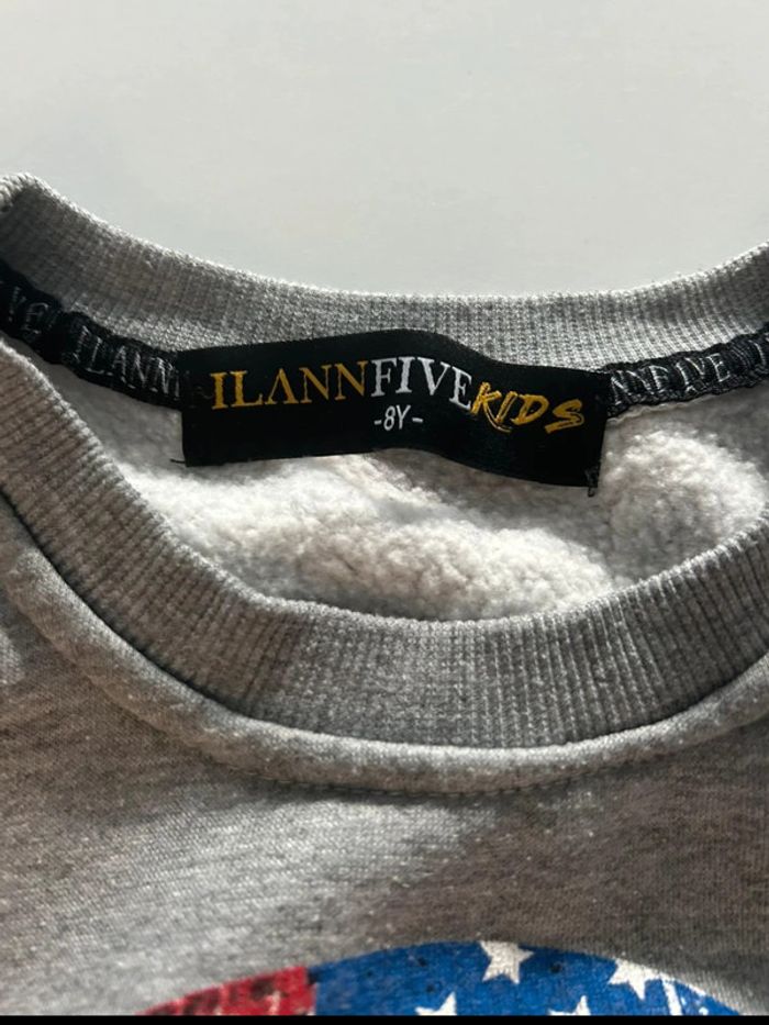 Pull tête de mort taille  8 ans - photo numéro 2