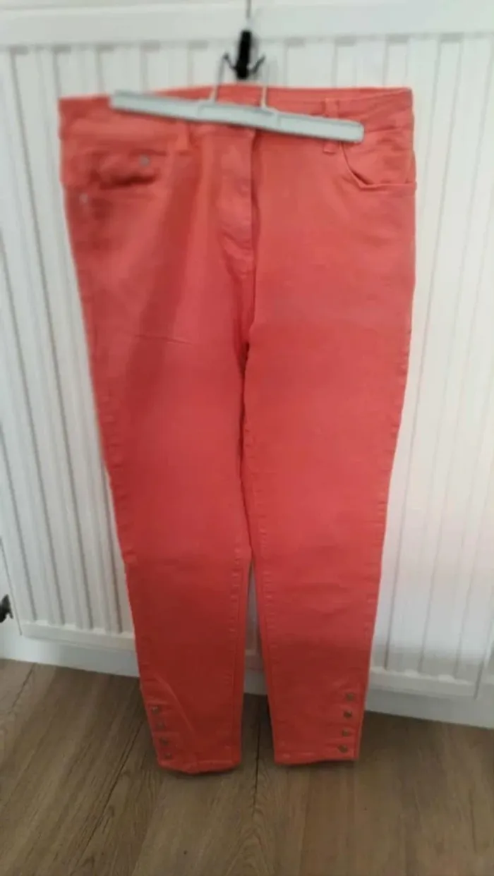 Pantalon corail