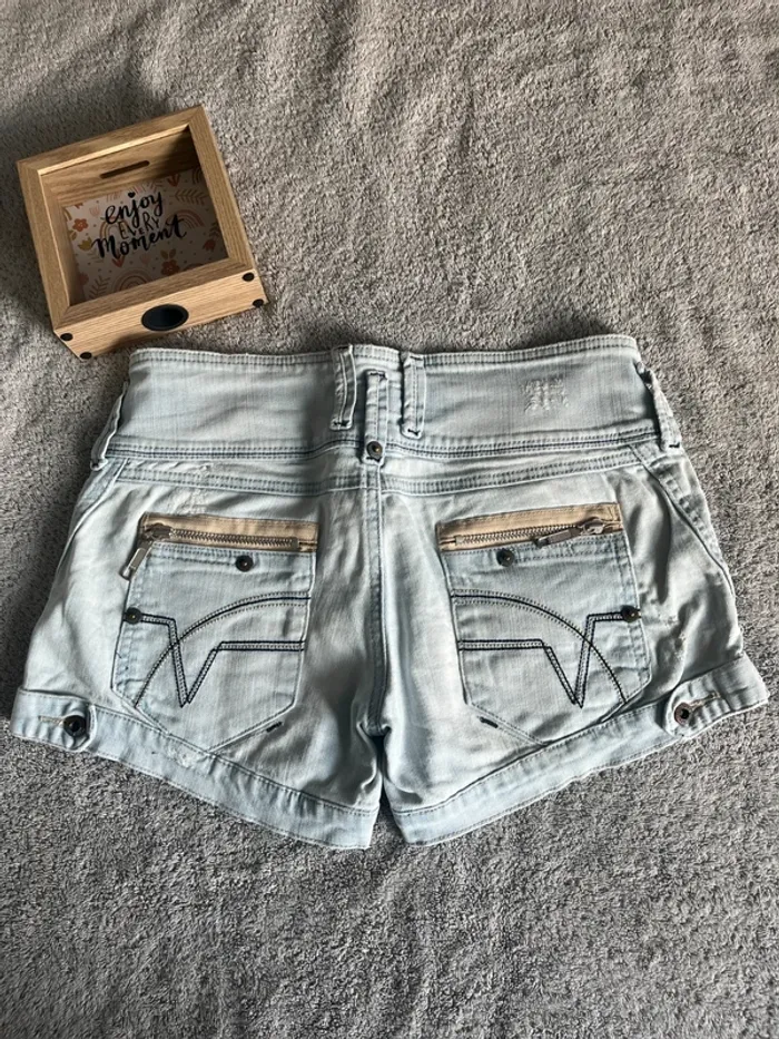 Short en Jean Ykk Taf Denim Rules Taille 40 – Bleu Clair Délavé, Coupe Classique – Casual & Bohème - photo numéro 6
