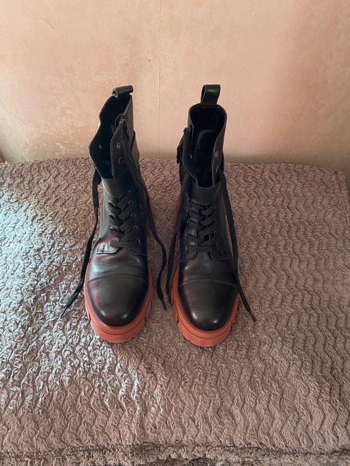 Boots noires t37