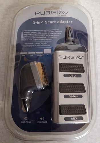 Connecteur Pure 24K Or Carat AV Belkin 3 péritels en 1 (Pure Son et Pure Image)