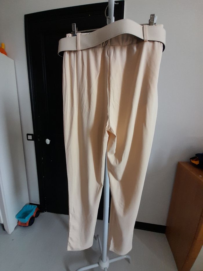 Pantalon taille M - photo numéro 3
