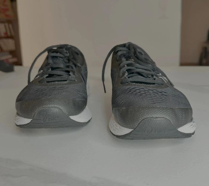 Baskets Asics Gel Kayano taille 43,5 - photo numéro 4