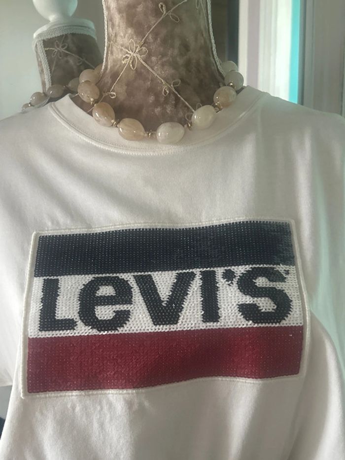 TEE shirt Levi’s taille XS - photo numéro 3