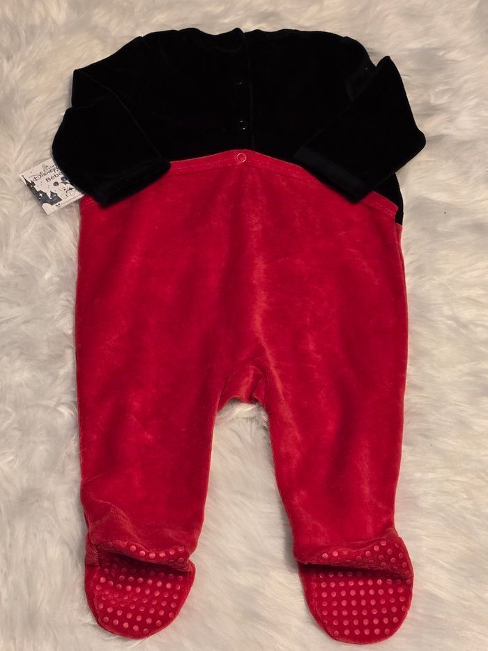 NEUF !!!! ( non porté) 🏷💙😍🤩sublime pyjama disneyland Paris 6 mois💙 - photo numéro 3