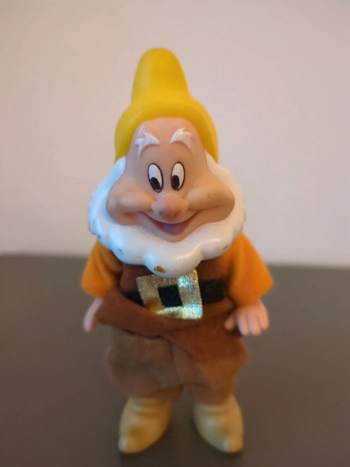 figurine Disney blanche neige simba