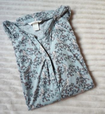Blouse bleu ciel à motifs – Taille L – H&M – Bon état