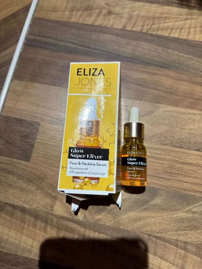 Sérum super glow élixir neuf boîte abîmée mais jamais ouvert ni servi