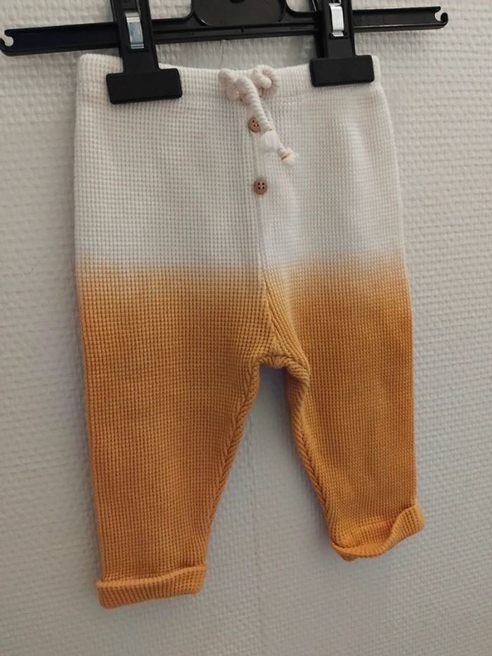 Pantalon zara souple neuf 6/9mois - photo numéro 3