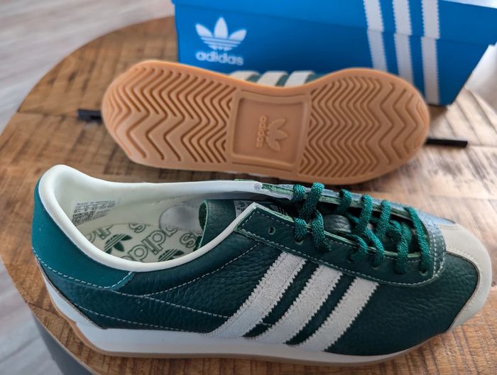 Sneakers Adidas Country OG taille 42 neuf - photo numéro 3
