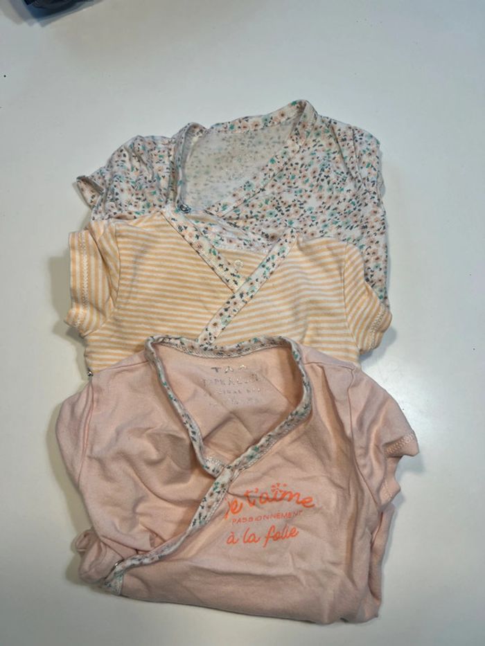 Lot de 3 bodies manches courtes