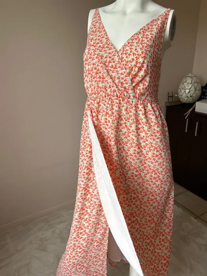Robe longue à petites fleurs à bretelles - photo numéro 4