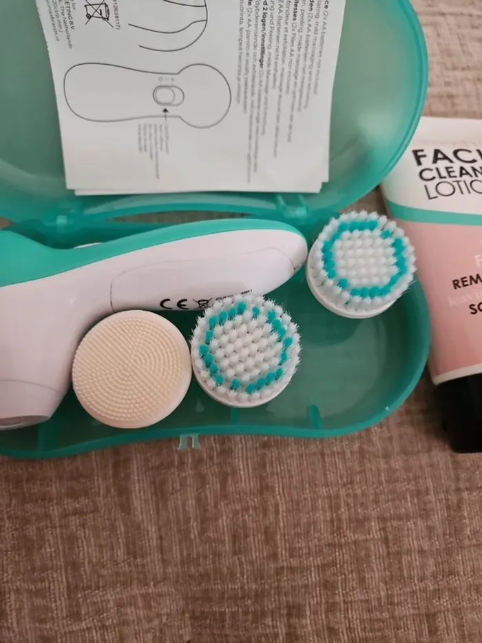 Kit nettoyage visage - photo numéro 2