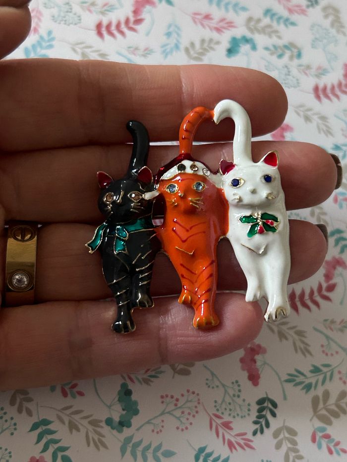 Broche, trois chats de Noël - photo numéro 5