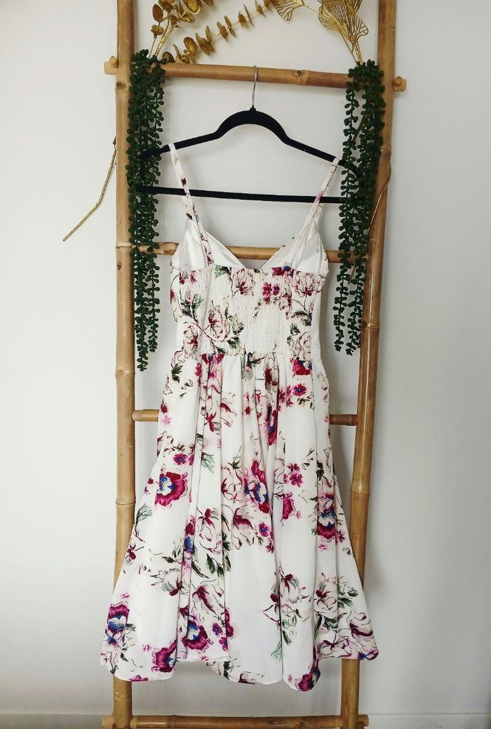 Robe fleurie femme - photo numéro 3