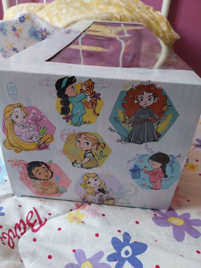Méga coffret de figurines Animators 20 princesses et princes Disney mini animators - photo numéro 7
