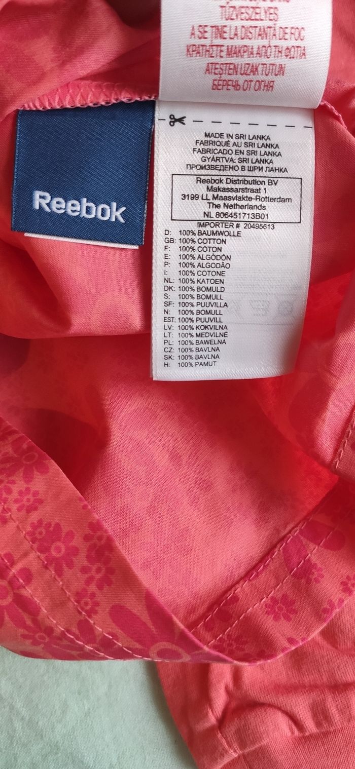 Ensemble  fille Reebok 4 an neuf. - photo numéro 7