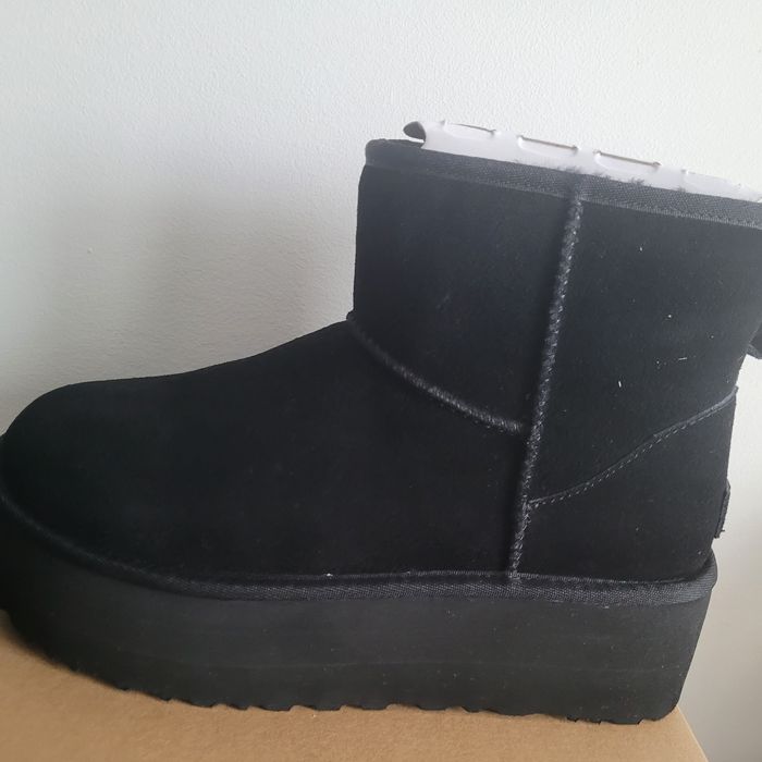 Ugg 40 noir plateforme - photo numéro 4