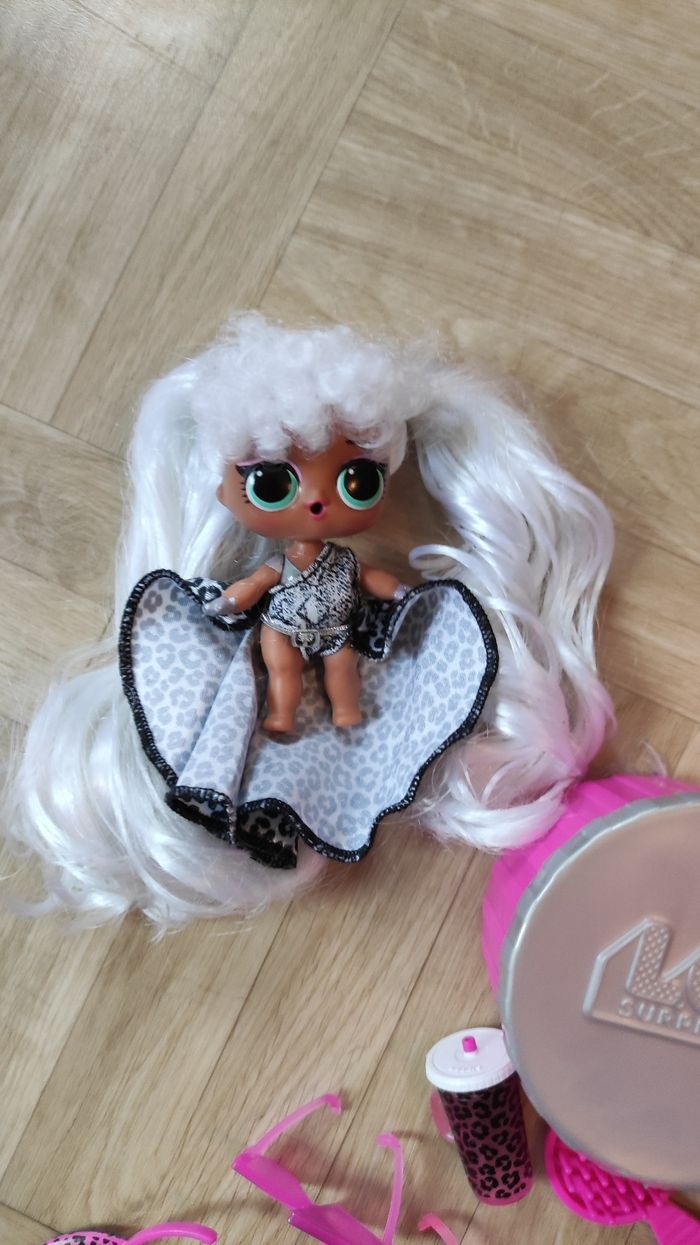 Poupée LOL - photo numéro 2