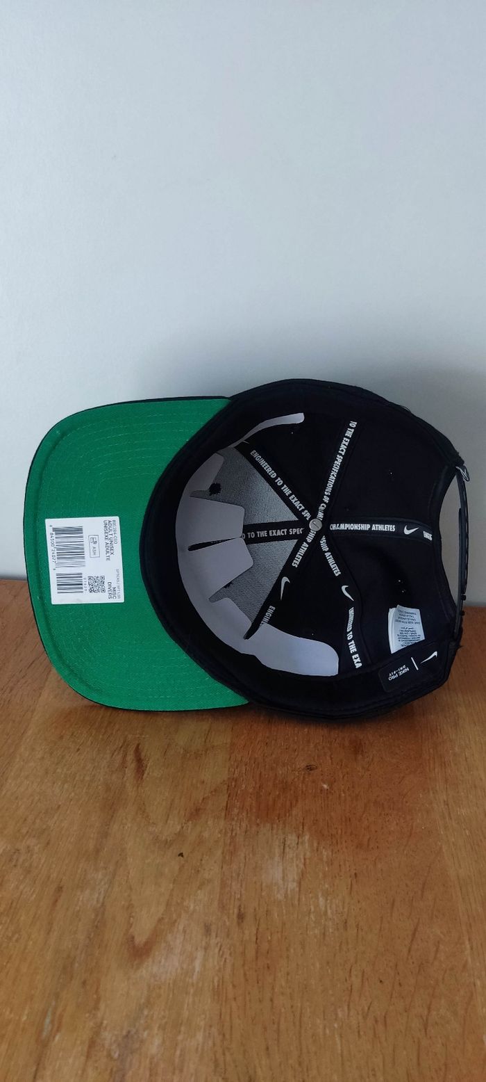 Casquette Nike noir brodé vert - photo numéro 3