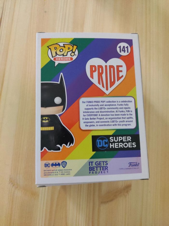 Pop Batman pride 141 - photo numéro 3