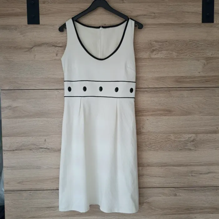 Robe crème et noire femme taille 40