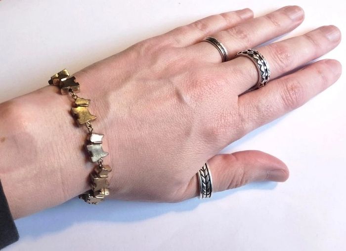 Bracelet fantaisie chiens dorés Agatha - photo numéro 2