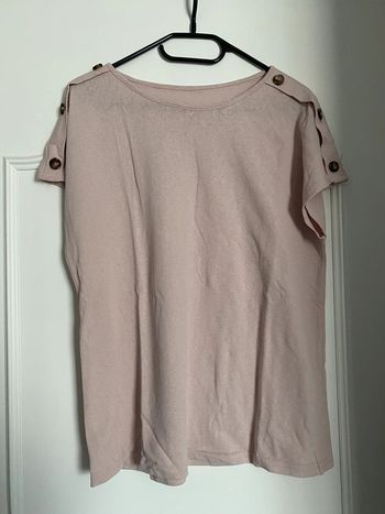 Tee shirt beige rosé à boutons taille XL