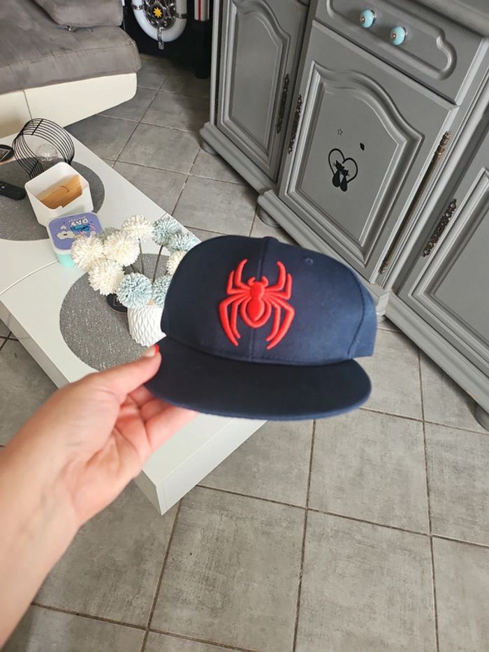 Jolie casquette neuve