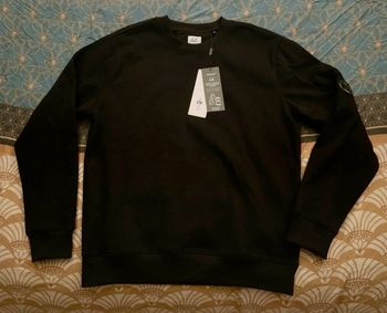 Sweat noir c.p.company neuf avec étiquette 