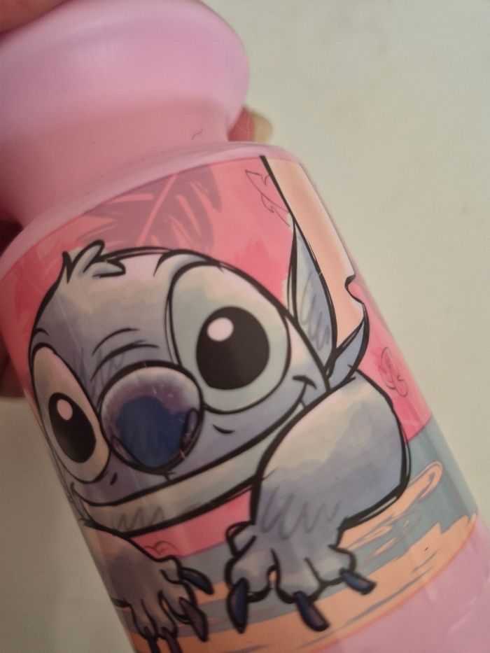 Gourde neuve stitch officielle disney - photo numéro 3