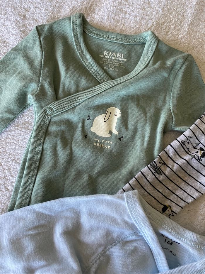 Lot 3 bodys ML - photo numéro 2