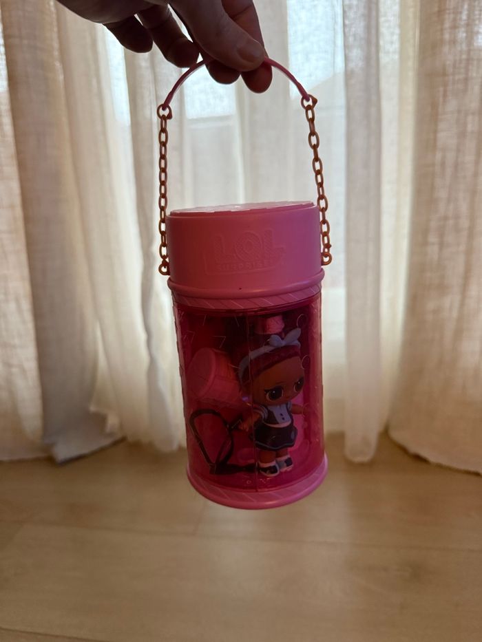 Poupée lol - photo numéro 2