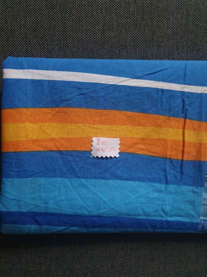 Tissu bleu orange vert blanc 2m x 60cm