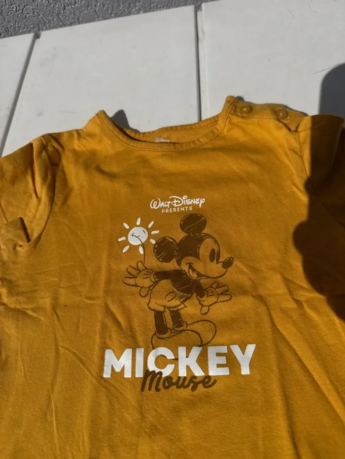T shirt garçon Disney Mickey taille 12 mois 74 cm - photo numéro 2