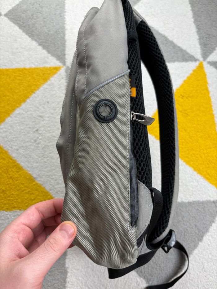 Sac à dos Timberland | Gris clair et beige | Taille 33 X 39 cm - photo numéro 3