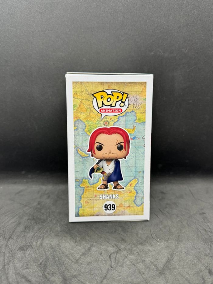 Funko pop One Piece Shanks 939 Big Apple - photo numéro 3