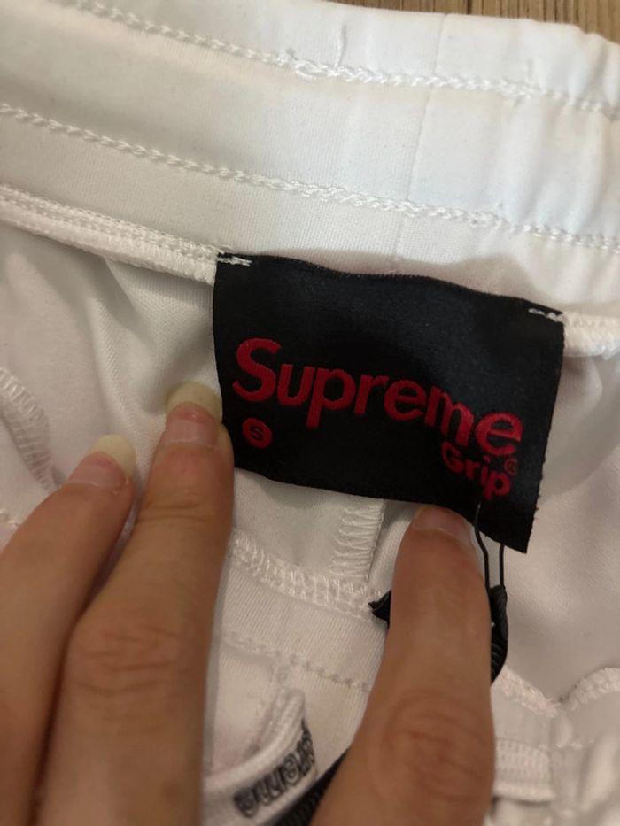 Short suprême grip - photo numéro 5