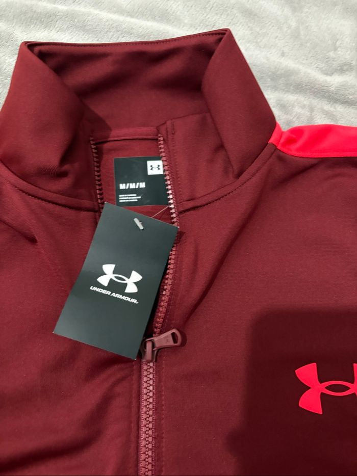 tracksuit under armour rouge bordeaux  Taille M Etat neuf - photo numéro 4