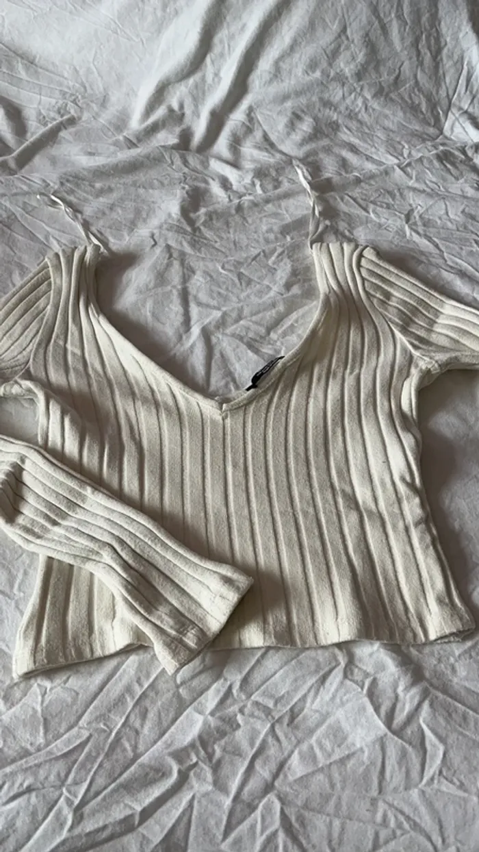 Pull bershka blanc taille Xs